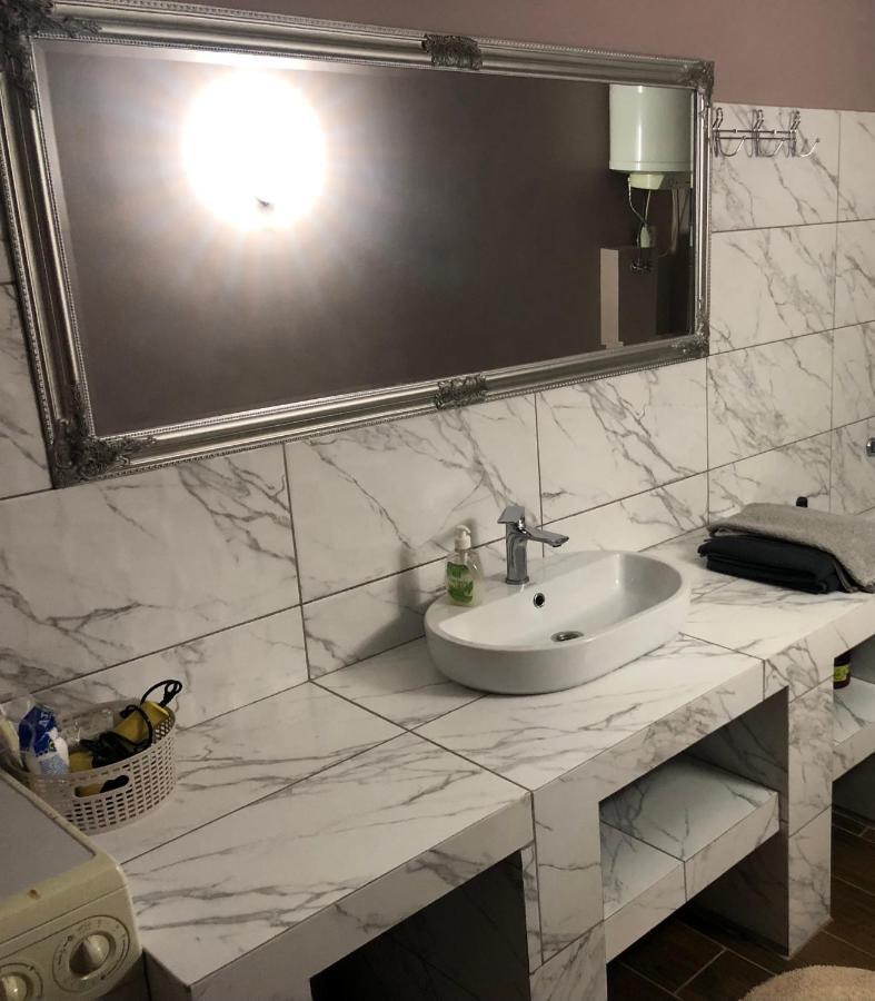 Flat in the center of the city Umanʼ المظهر الخارجي الصورة